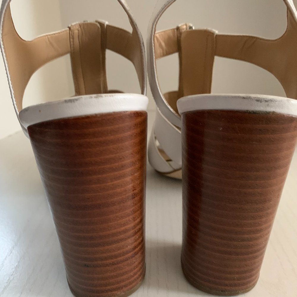 MICHAEL KORS Chunky Heel Open Toe Sandals - Picture 7 of 8